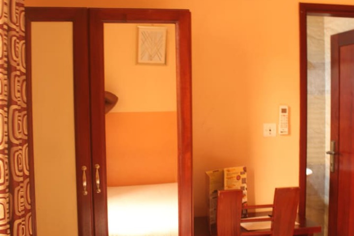 Room 7 of 41