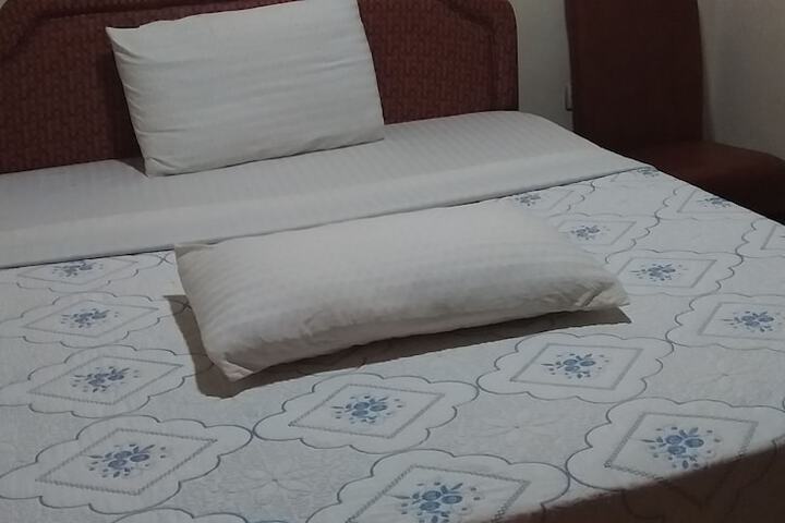 Room 3 of 31