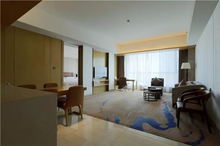 Room 21 of 46