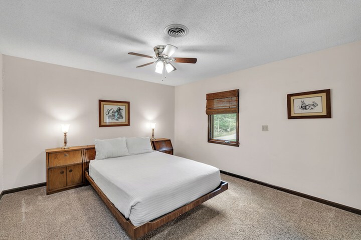 Room 56 of 180