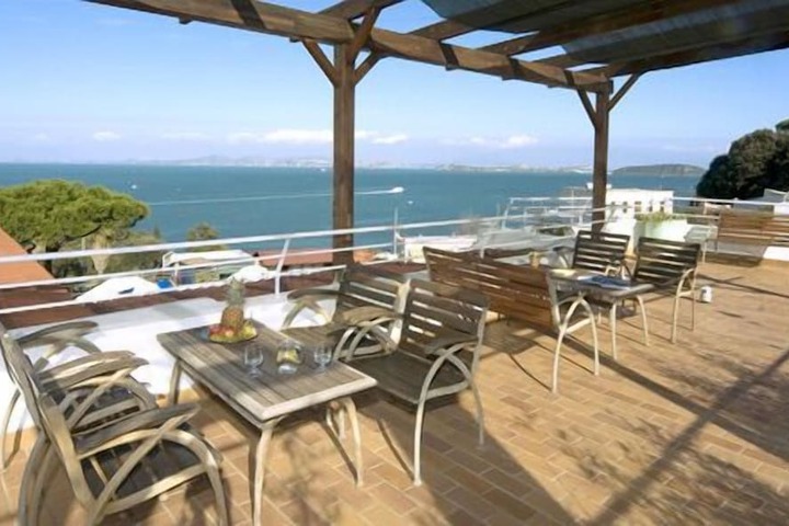 Terrace/Patio 26 of 31