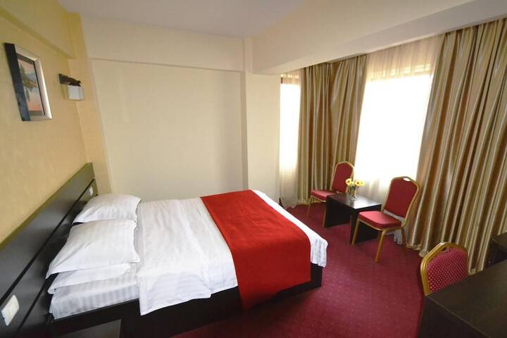 Room 25 of 51