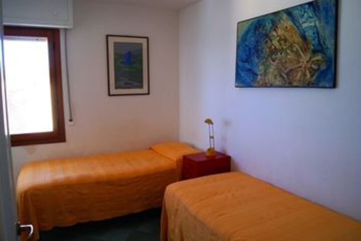Room 9 of 55
