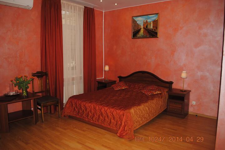 Room 20 of 34