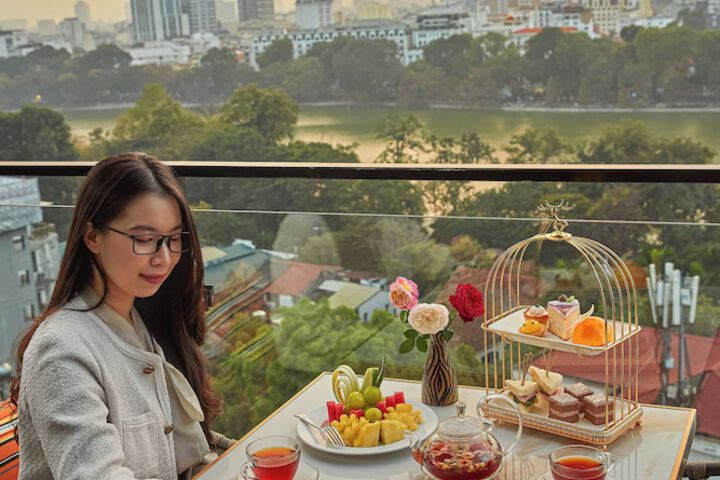 Dining 49 of 74