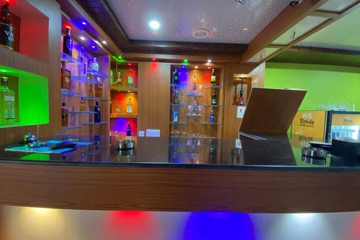 Hotel KJS Inn