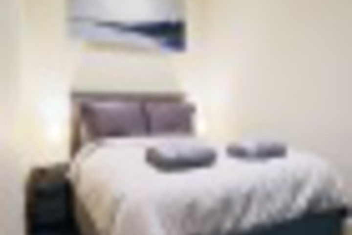 Room 147 of 372