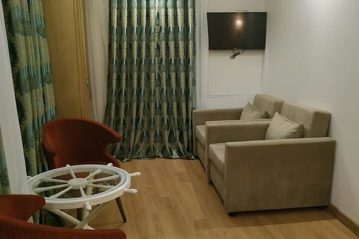 Room 23 of 67