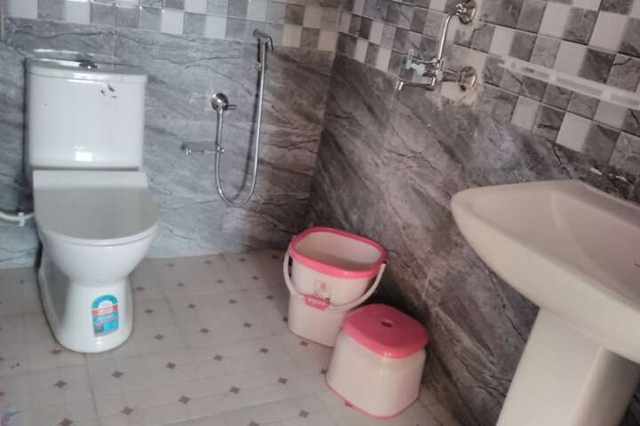 Room 14 of 21