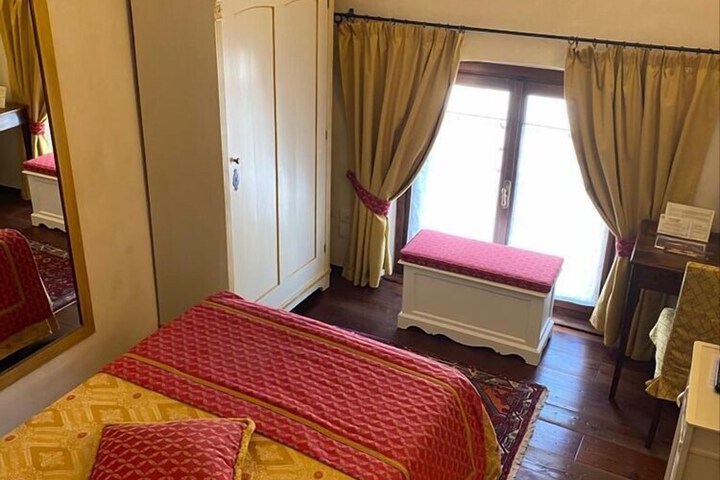 Room 16 of 51