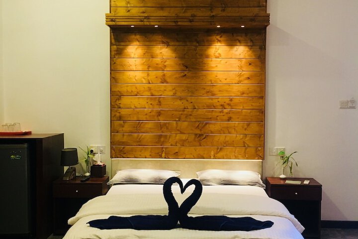 Room 6 of 56