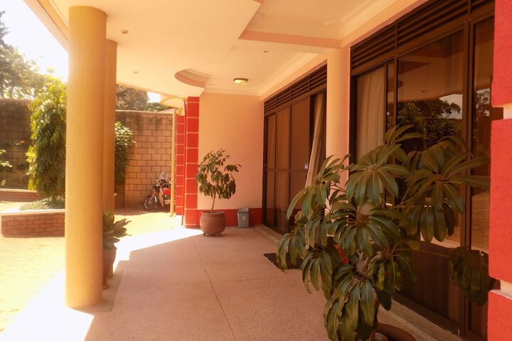 Terrace/Patio 77 of 86