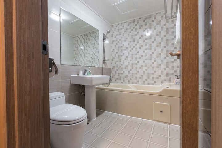 Bath Interior