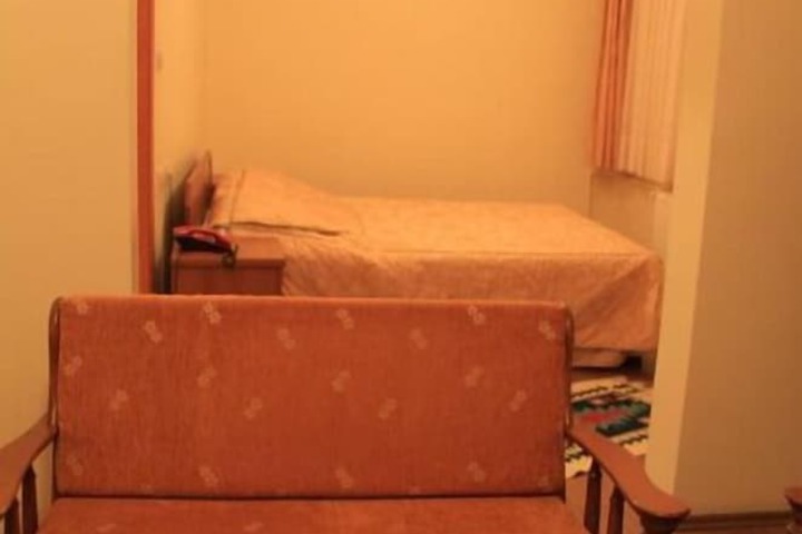 Room 10 of 20