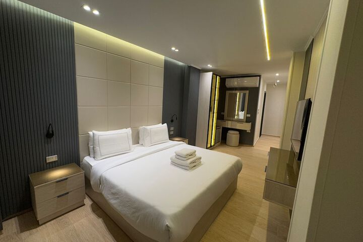 Room 2 of 45