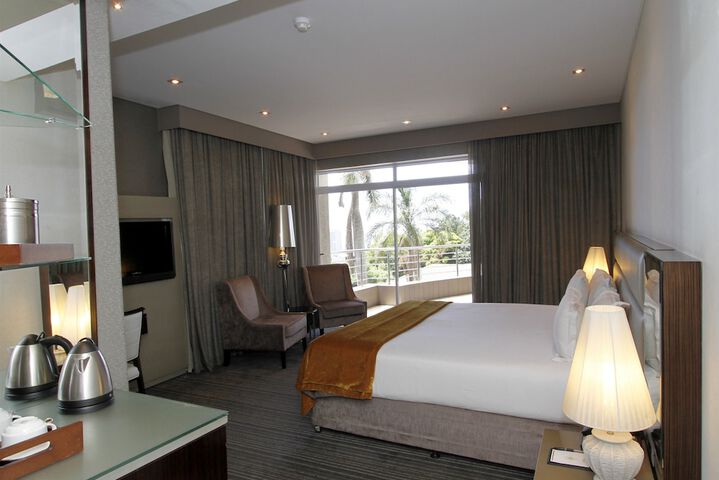 Room 12 of 79