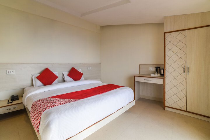 Room 18 of 26