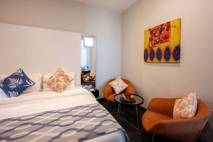 Room 21 of 74