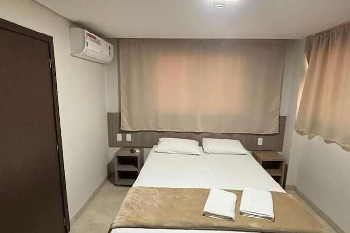 Room 3 of 7