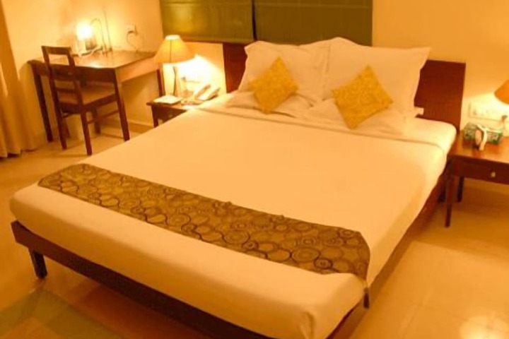 Room 5 of 24