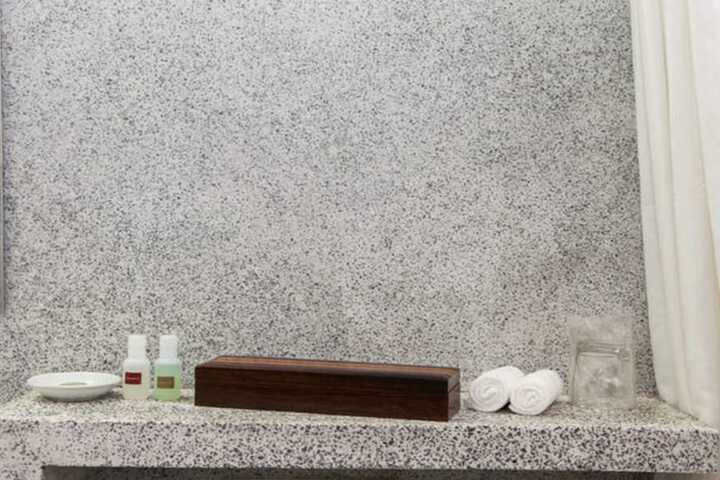 Clean Restrooms