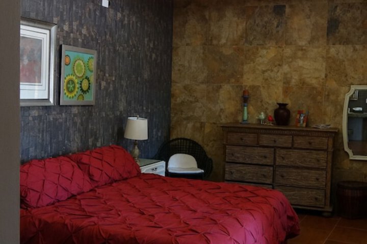 Room 9 of 61