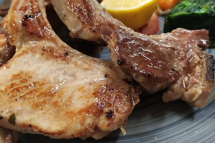 Dining 22 of 36