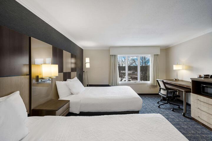 2 Double Beds (5 of 19)