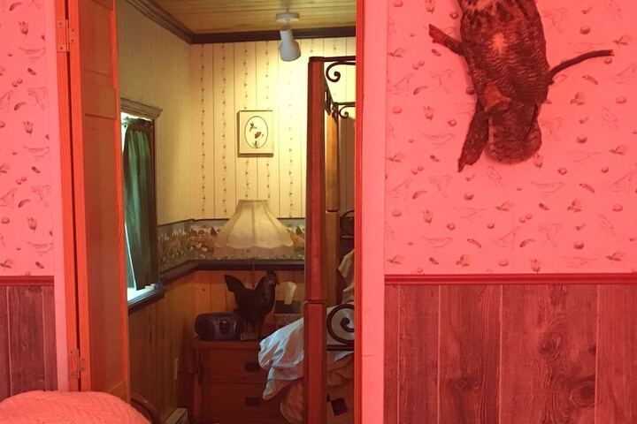 Room 6 of 17