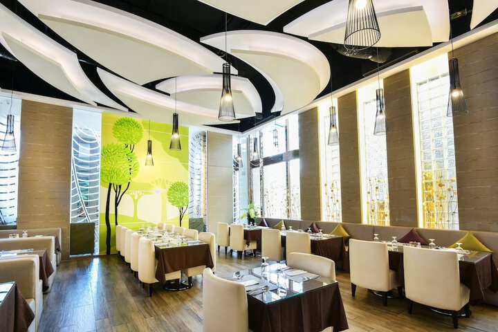 Dining 50 of 67