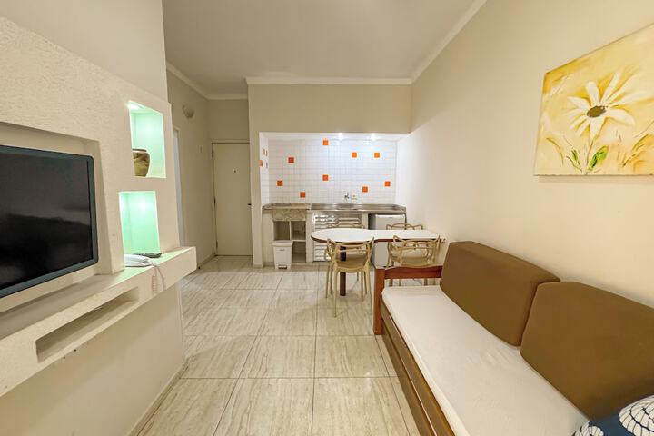 Room 100 of 171