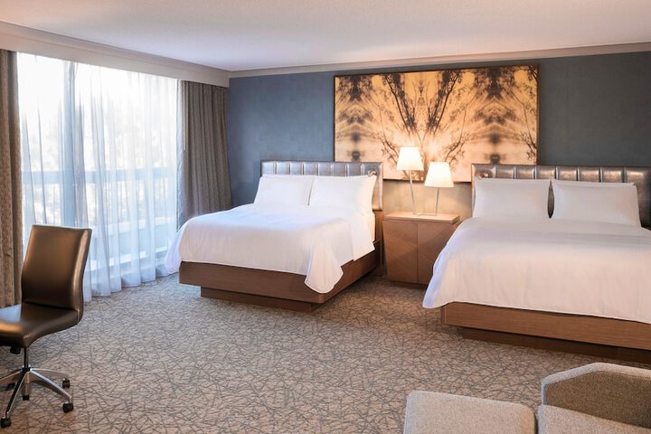 Room 28 of 112