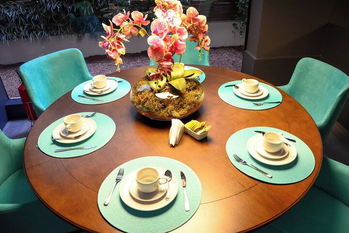Dining 57 of 64