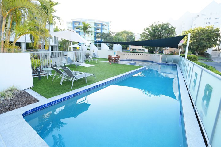 Pool 55 of 90