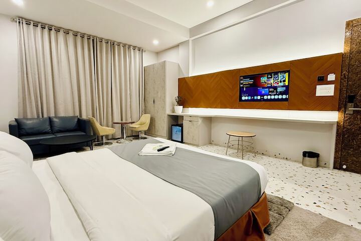 Room 55 of 92