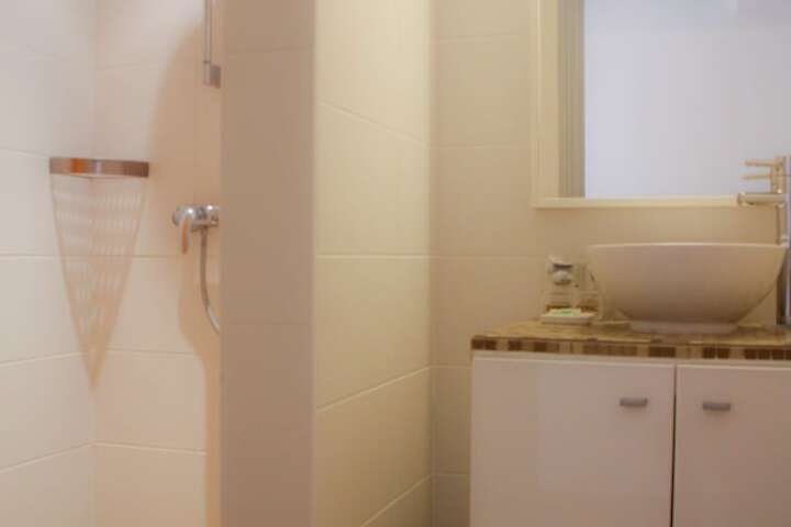 Room 38 of 72