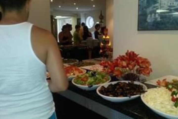 Dining 3 of 23