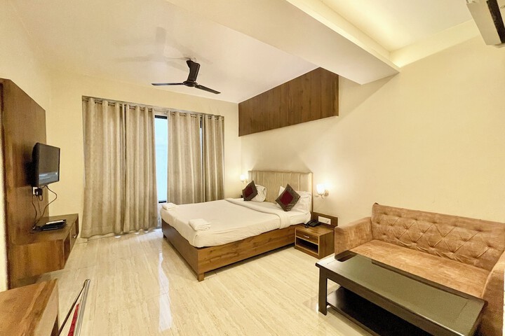 Room 14 of 41