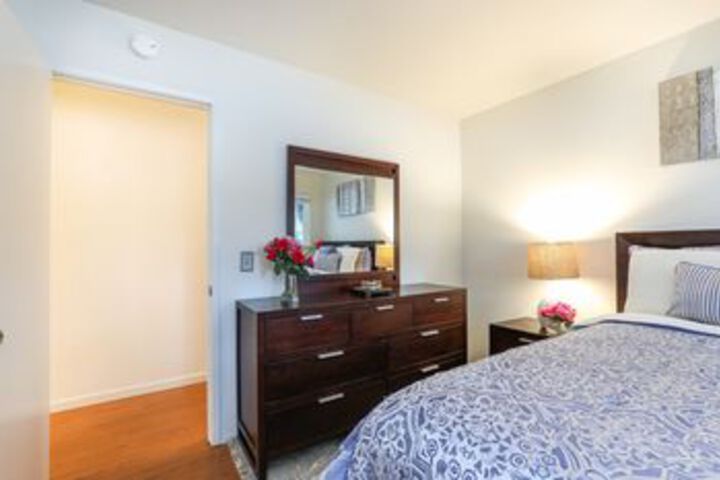 Room 18 of 42