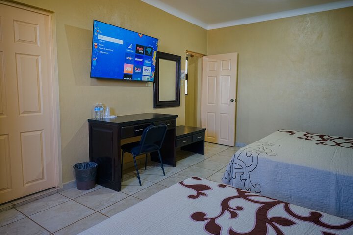 Room 12 of 42
