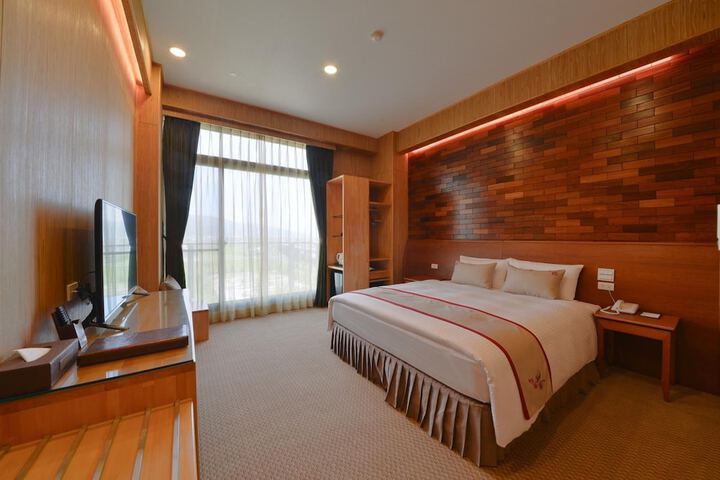 Room 8 of 44