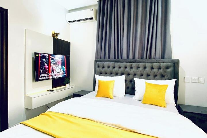 Room 12 of 44