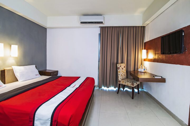 Room 17 of 22