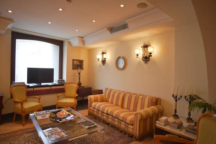 Lobby Photos
