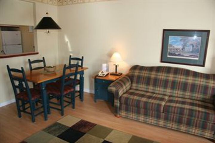 Room 11 of 42