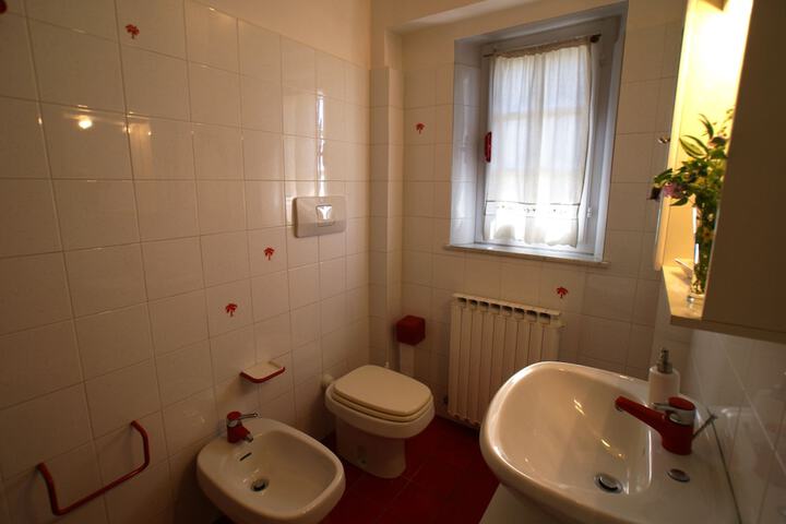 Room 26 of 74