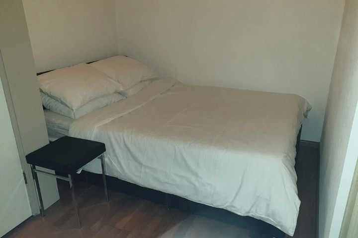 Room 3 of 19