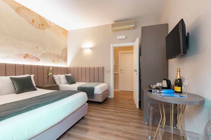 Room 15 of 21