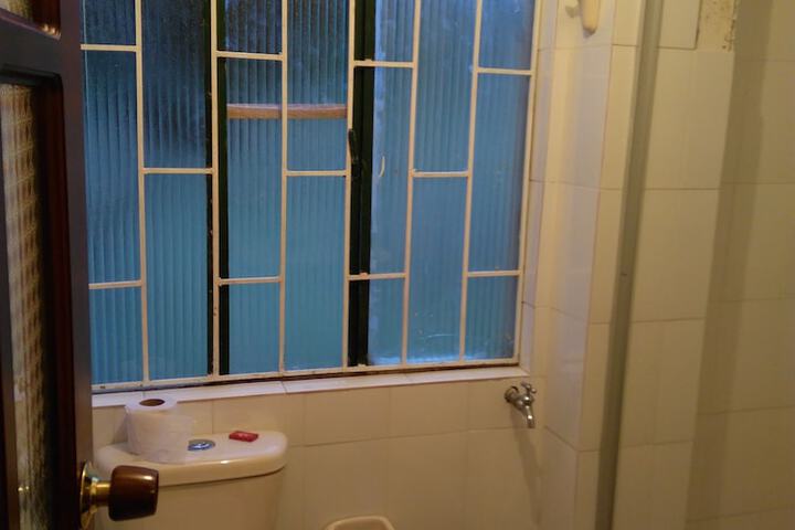 Room 36 of 42