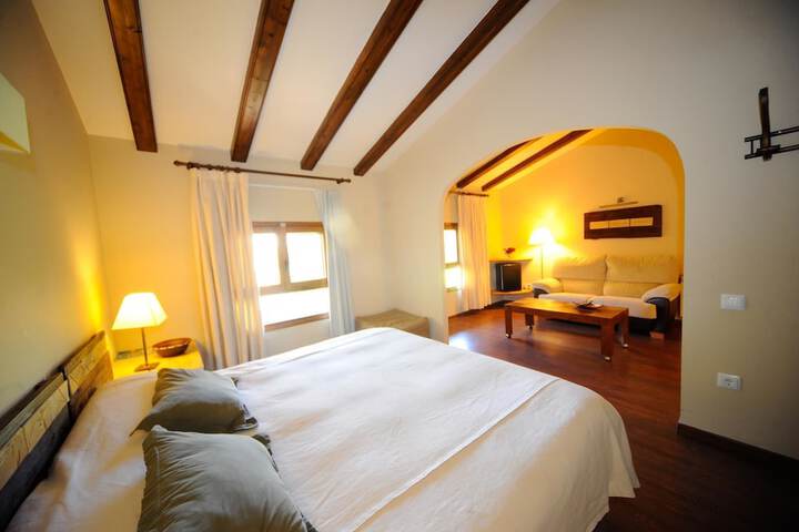 Room 3 of 21